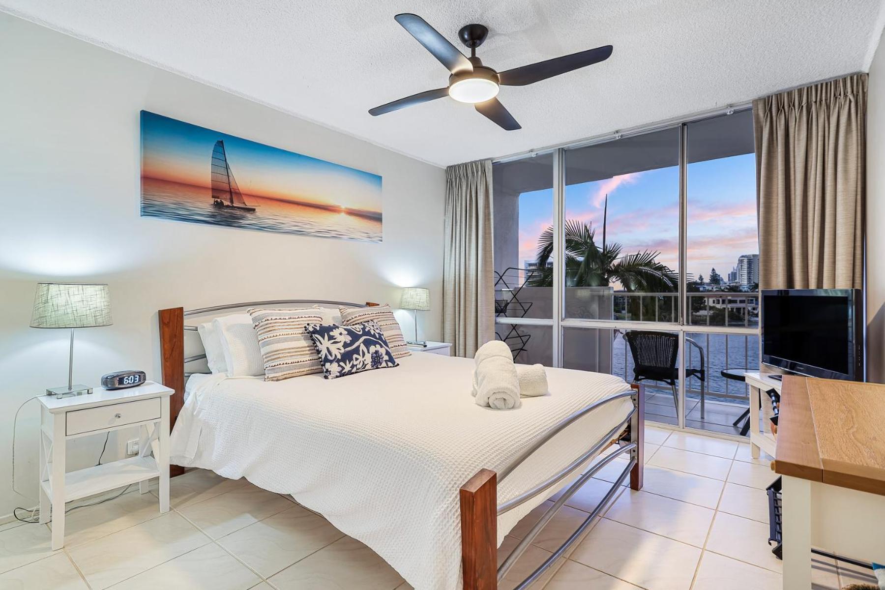 Amazing Water Views Surfers Paradise Gold Coast Eksteriør billede